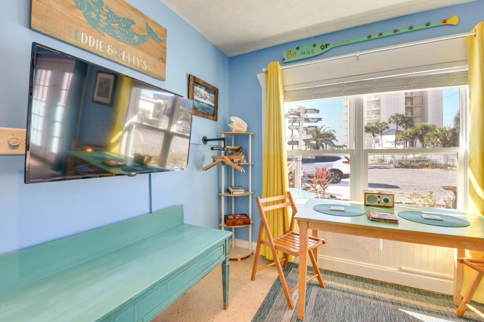 Pcb With Private Patio Steps To Beach! *